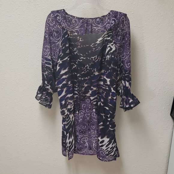 Top - Picture 3 of 3